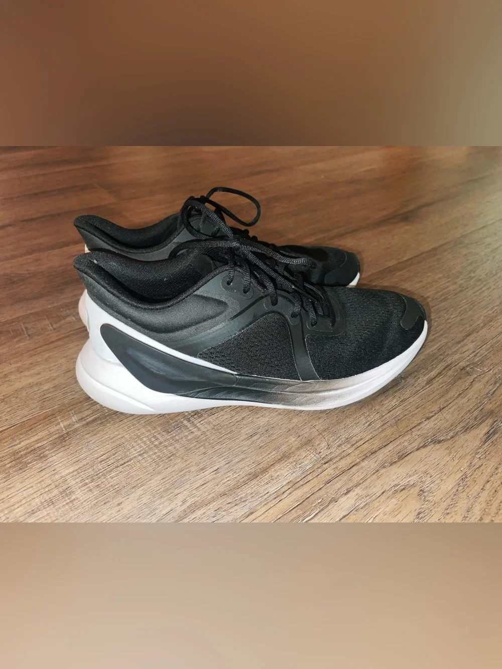 Lululemon Blissfeel Tennis Shoes Sz 8.5